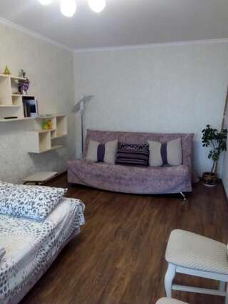 Апартаменты Apartment near metro Malinovka Минск Апартаменты с балконом-15